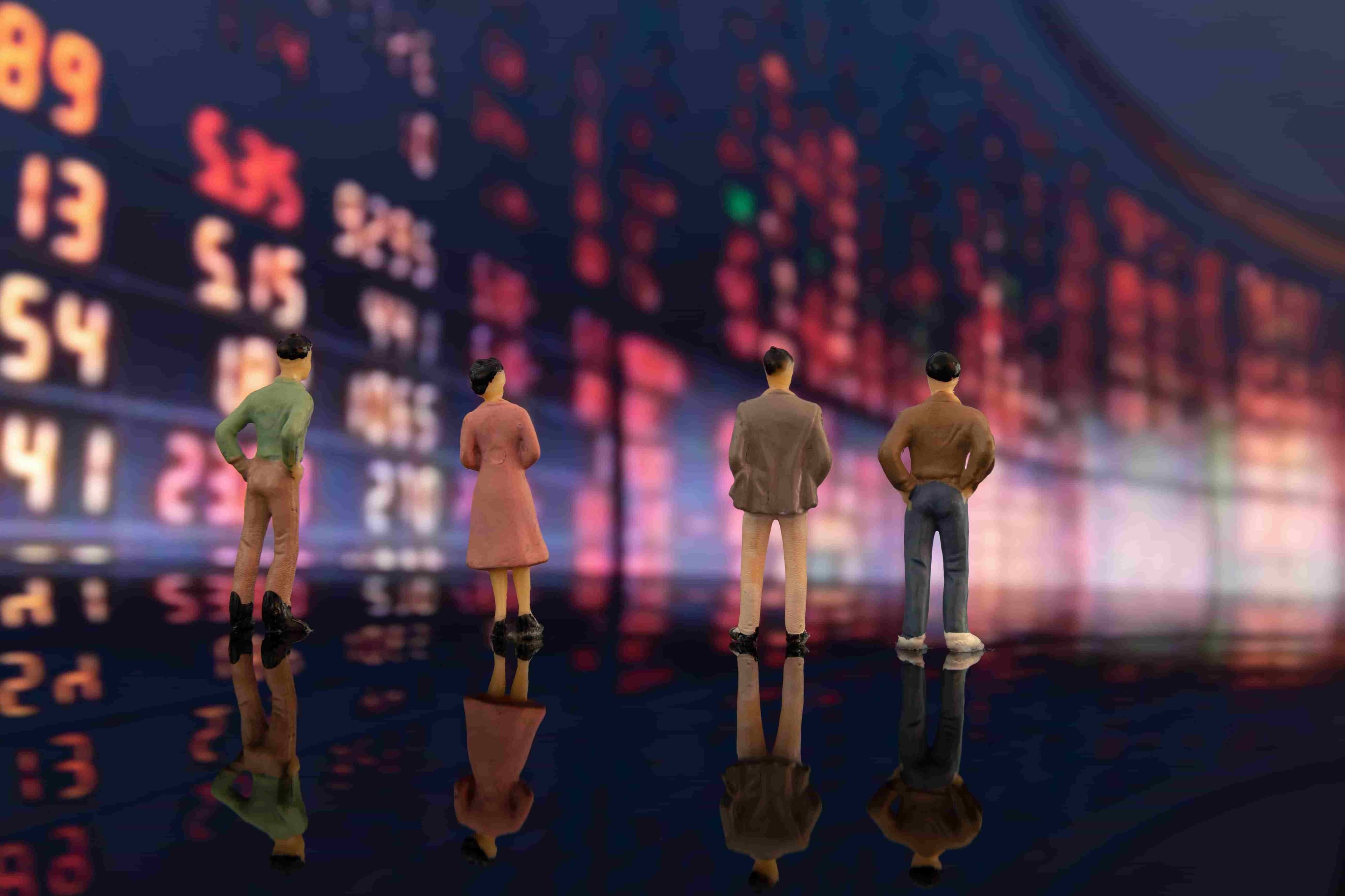 How Does Forex Leverage Actually Work? Real Examples & Risks